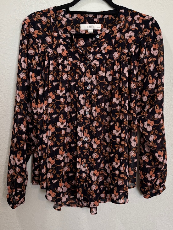 LOFT Tops - LOFT Navy Pink Floral Long Sleeve Button Up Blouse Size Medium Petite